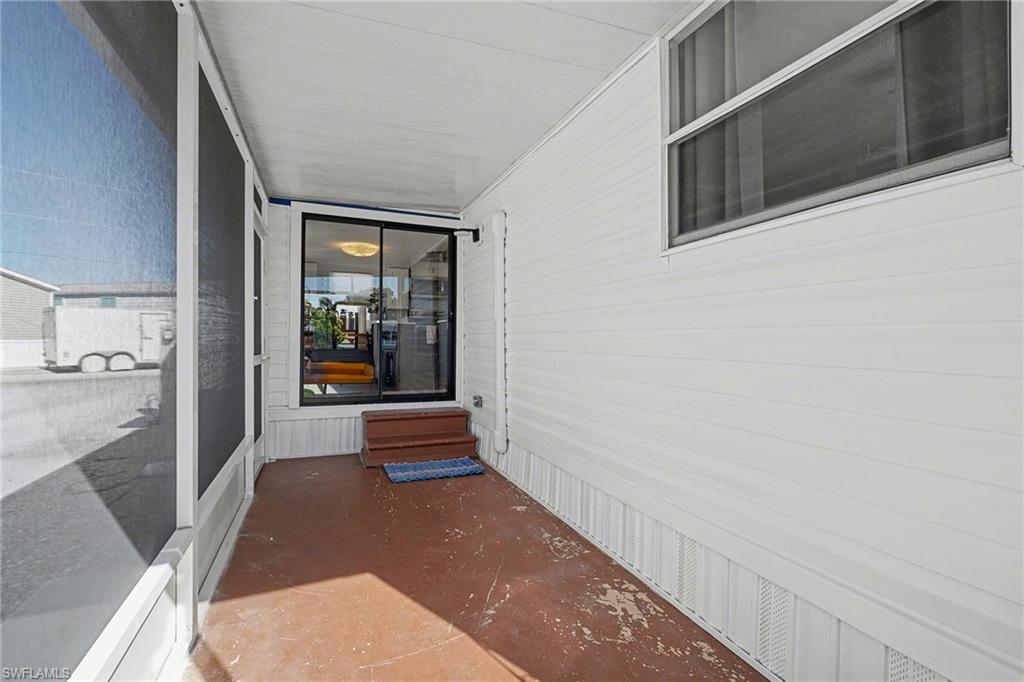 3893 Dewberry Ln Property Photo 20