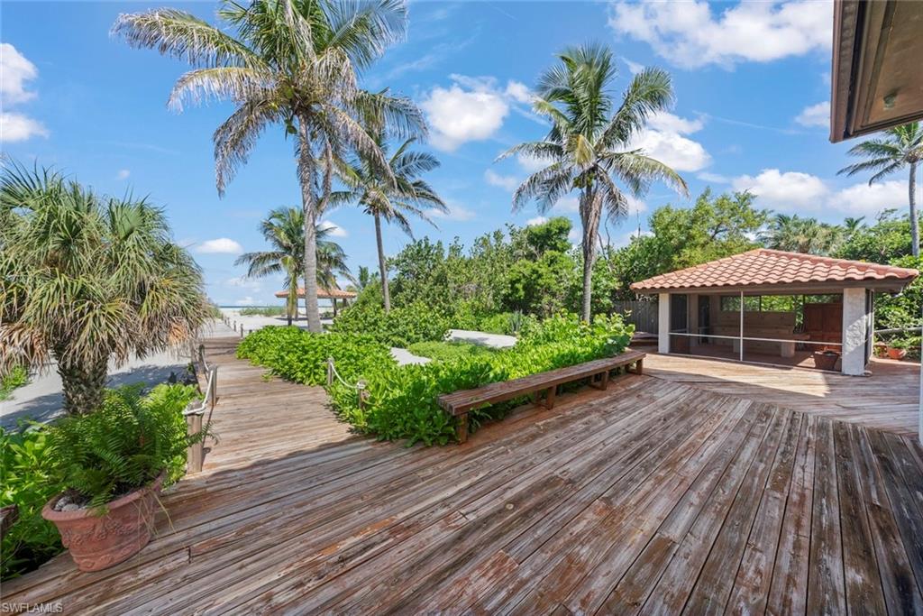 16632 Captiva Dr Property Photo 19