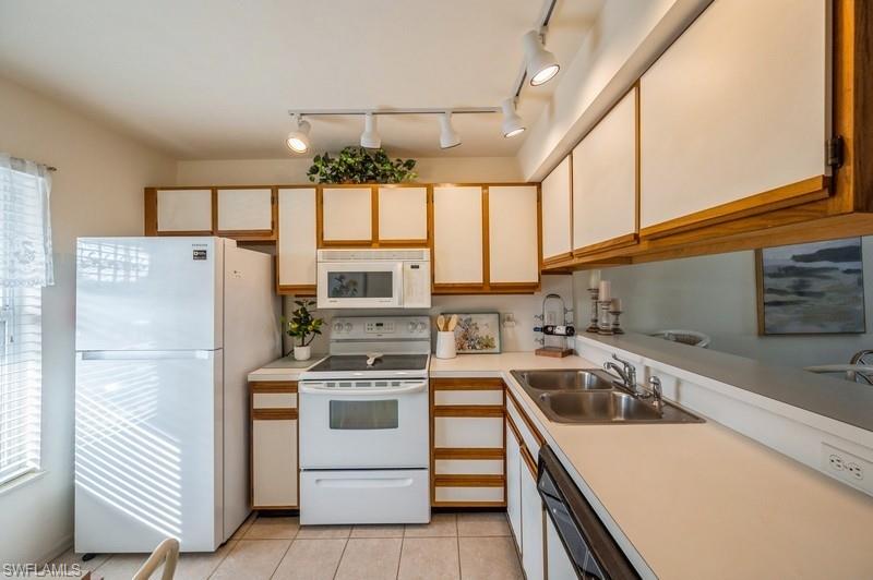 1325 Mainsail Dr # 1213 Property Photo 5