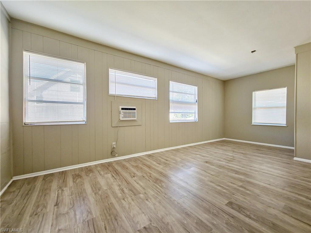 3488 Roberts St Property Photo 5