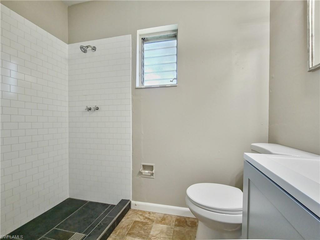 3488 Roberts St Property Photo 8