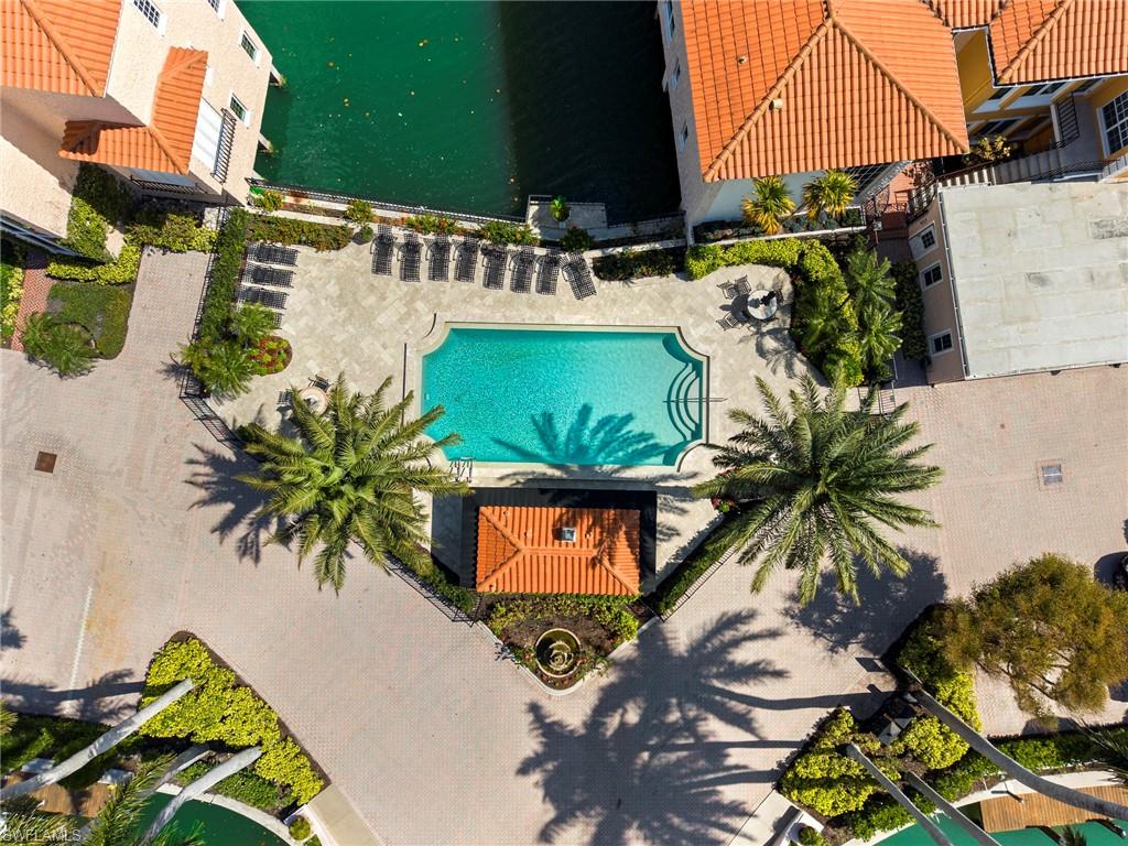 4000 Gulf Shore Blvd N 2000 Property Photo 21