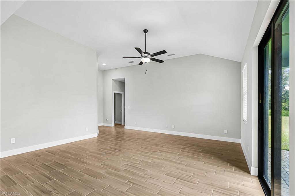 4110 Sw Santa Barbara Pl Property Photo 13