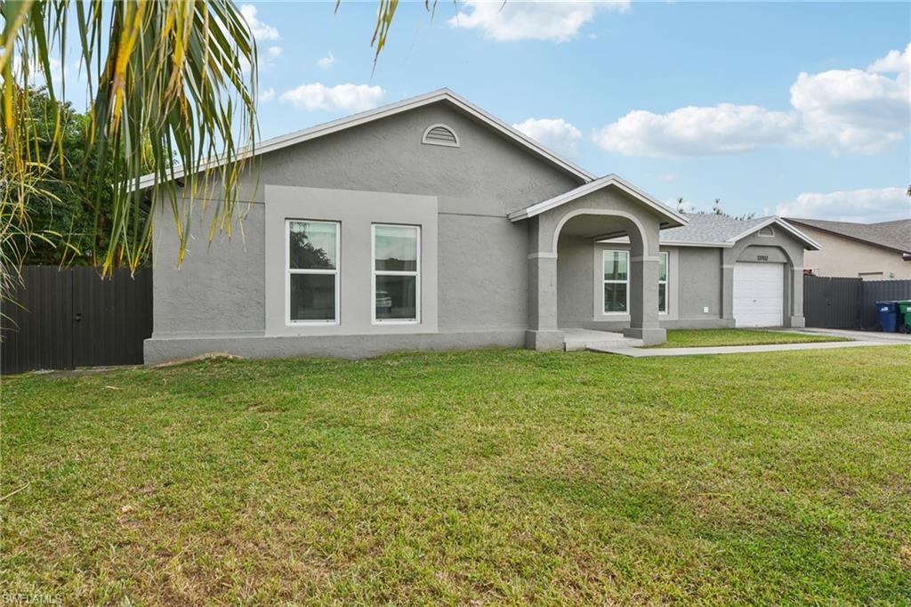 13702 Sw 282nd Ter Property Photo 2