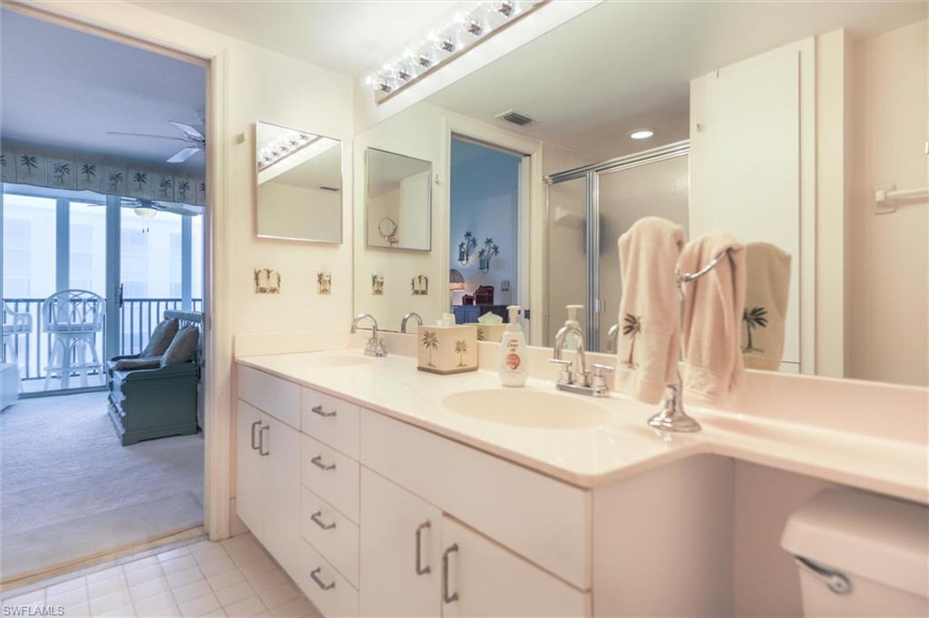 4431 Bay Beach Ln # 543 Property Photo 15