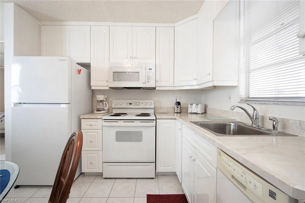 5900 Bonita Beach Rd # 406 Property Photo 4