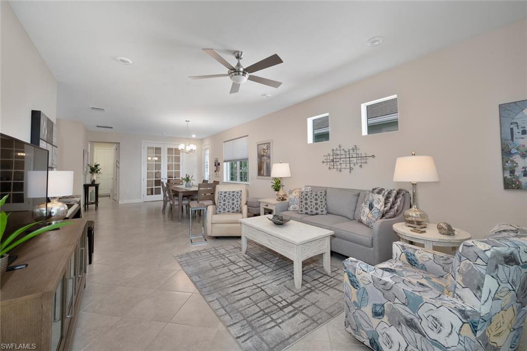10709 Manatee Key Ln Property Photo 3