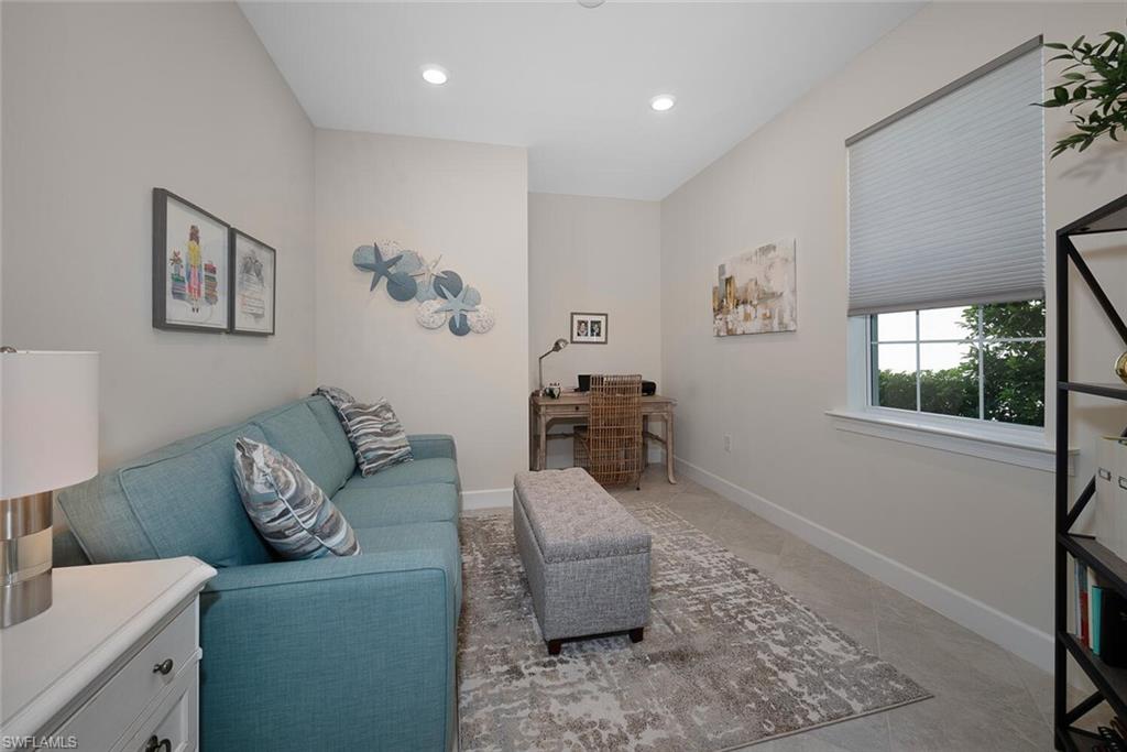 10709 Manatee Key Ln Property Photo 5