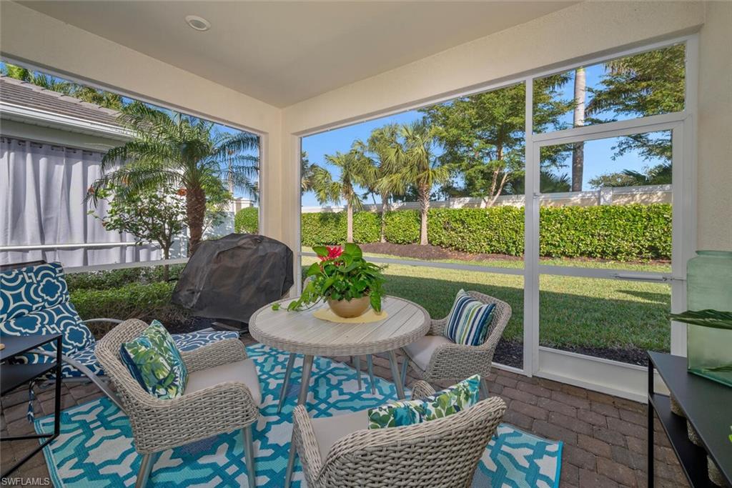 10709 Manatee Key Ln Property Photo 14