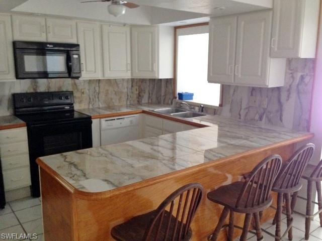 451 Marsh Ave Property Photo 1