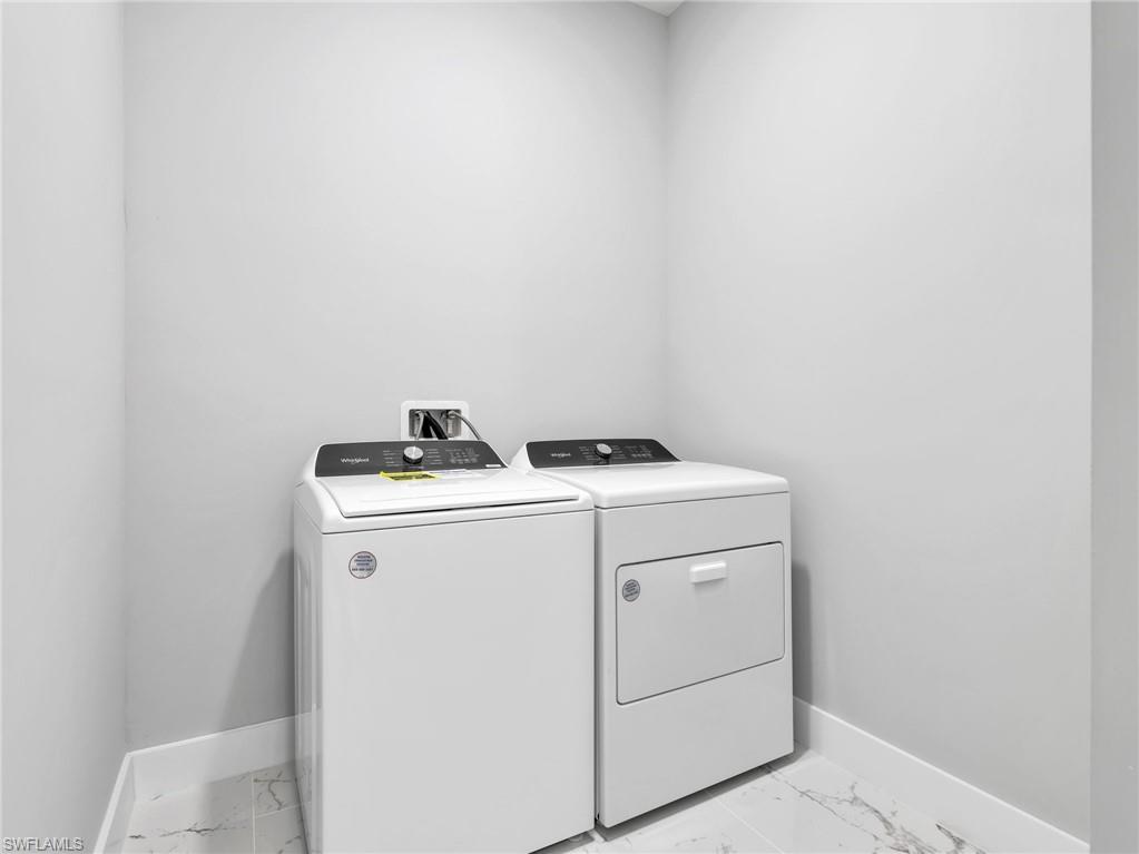 1423 20th Ter Property Photo 12