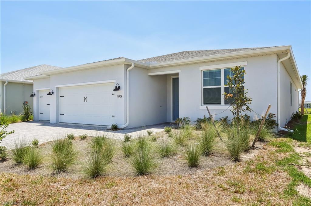 16504 Seven Lakes Ave Property Photo 3