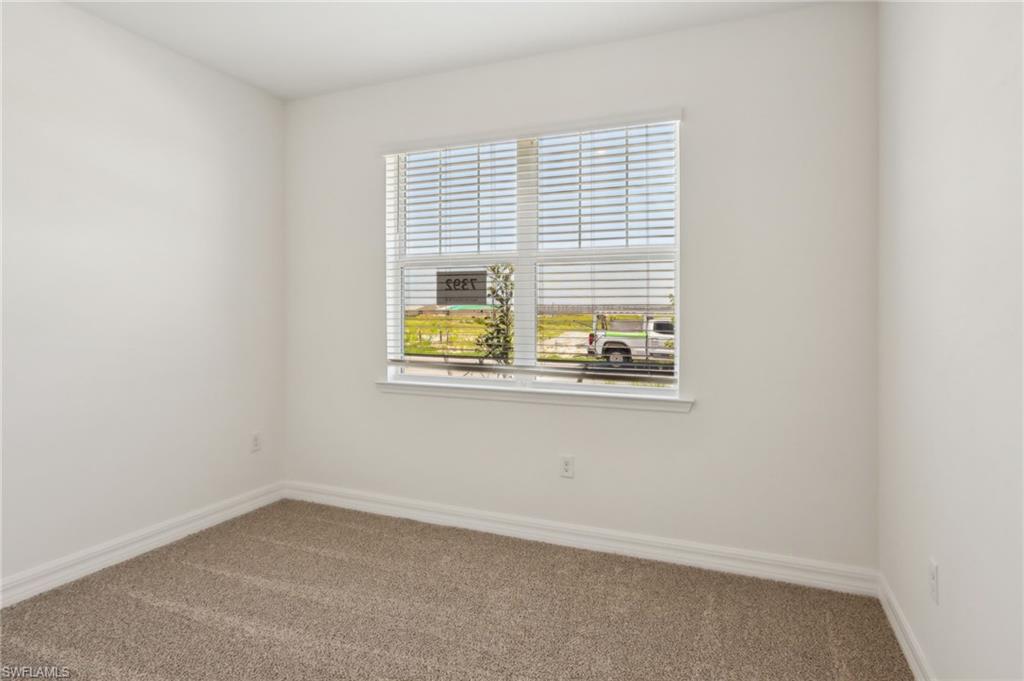 16504 Seven Lakes Ave Property Photo 9
