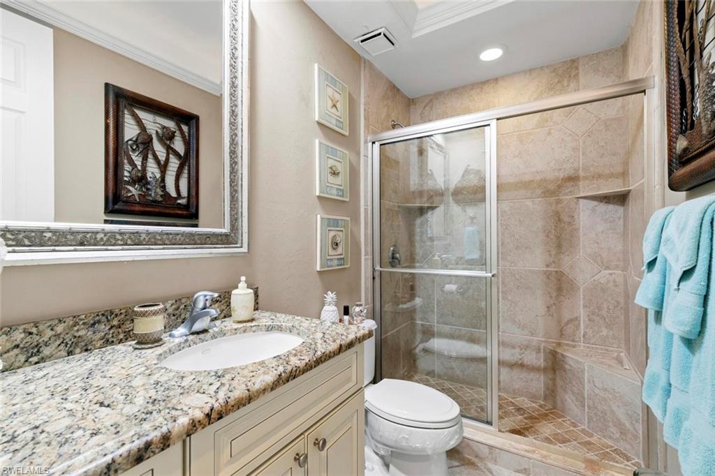 180 Seaview Ct # 114 Property Photo 20