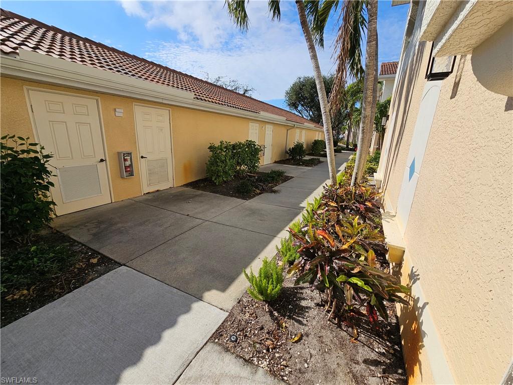 3013 Driftwood Way # 2907 Property Photo 2