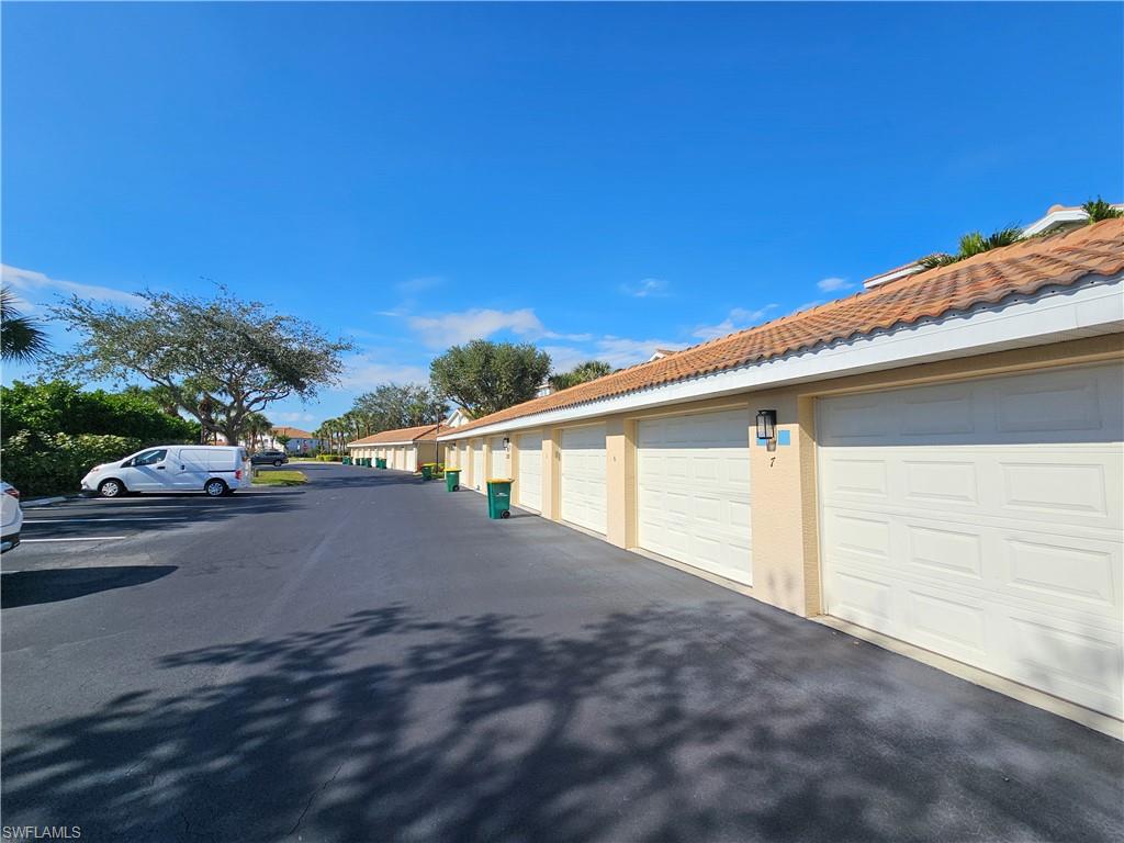 3013 Driftwood Way # 2907 Property Photo 3