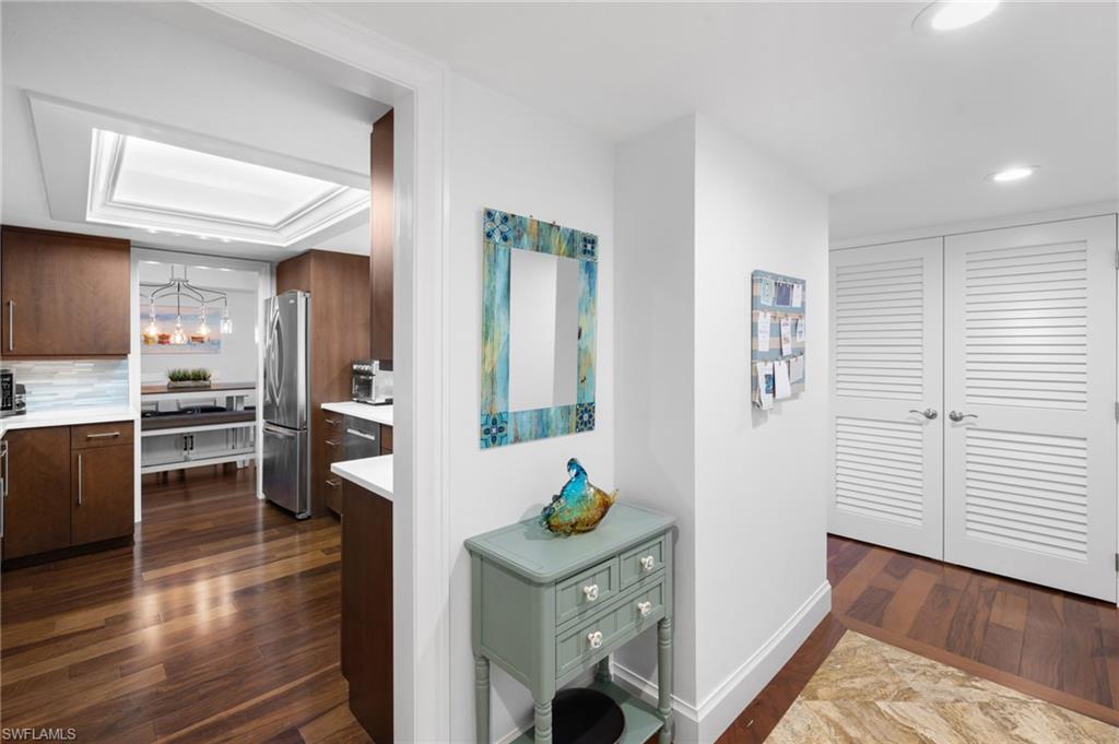 5601 Turtle Bay Dr # 402 Property Photo 14