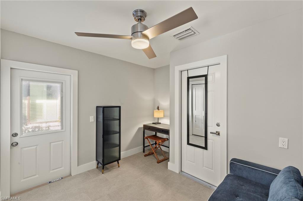 7 Crooked Ln Property Photo 11