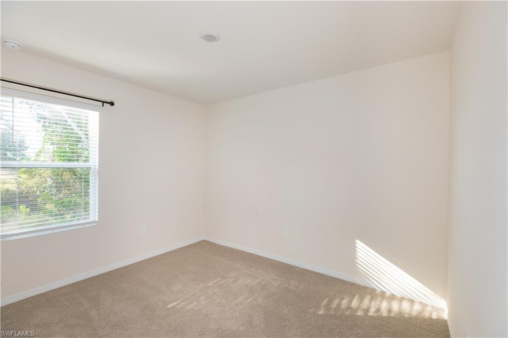 2905 45th St Sw Property Photo 14