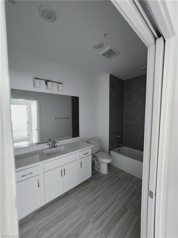 26331 Coco Cay Cir 201 Property Photo 3