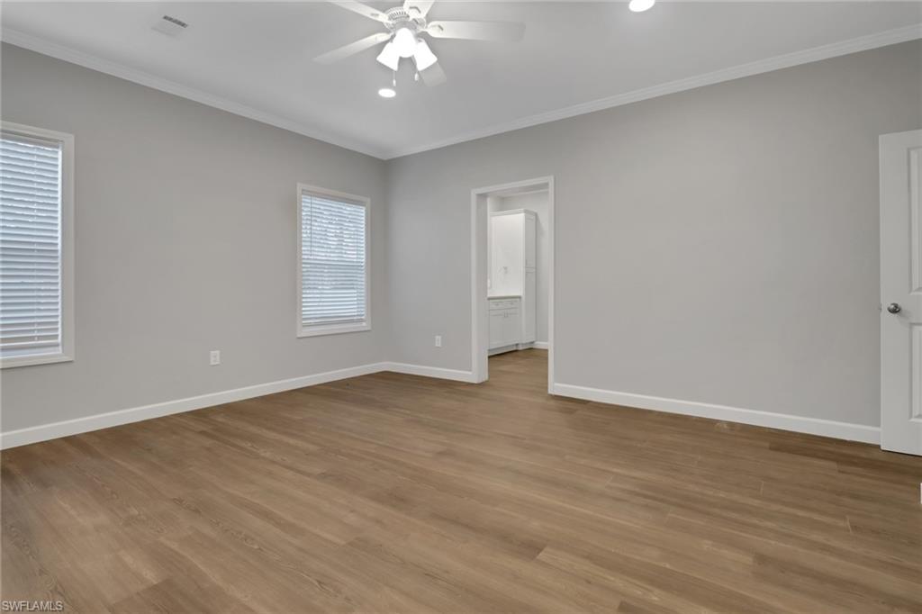 838 Porter St E Property Photo 16