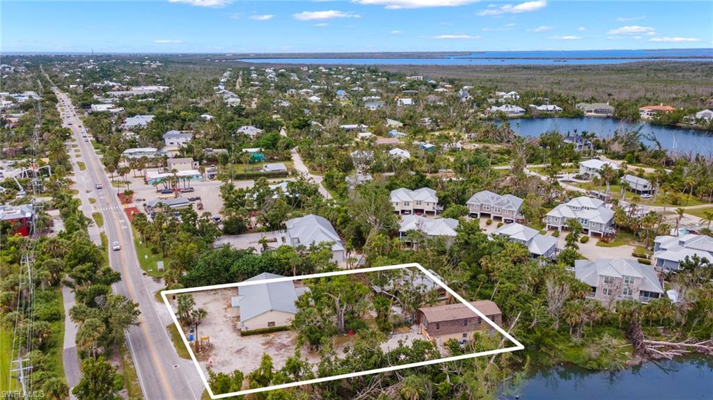 1446 & 1444 Periwinkle Way Property Photo 4