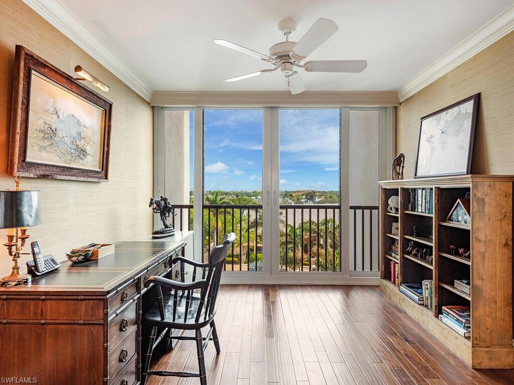 5601 Turtle Bay Dr # 404 Property Photo 12