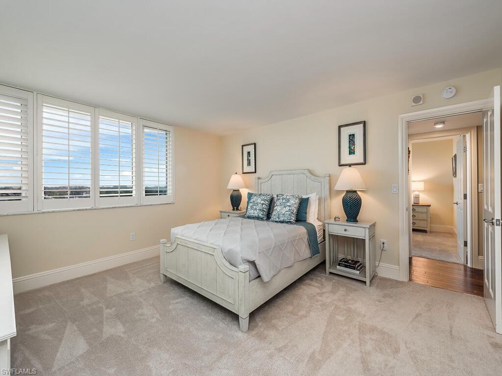 5601 Turtle Bay Dr # 404 Property Photo 13