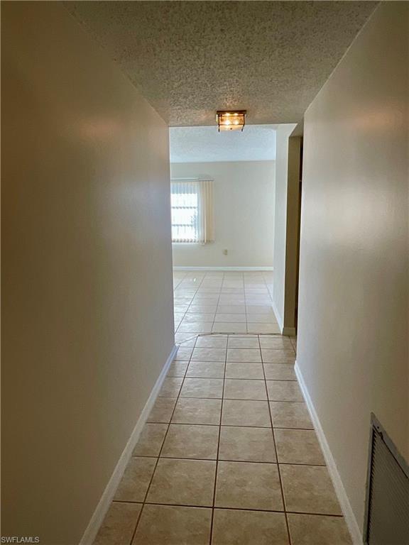 108 Se 47th St # 103 Property Photo 4