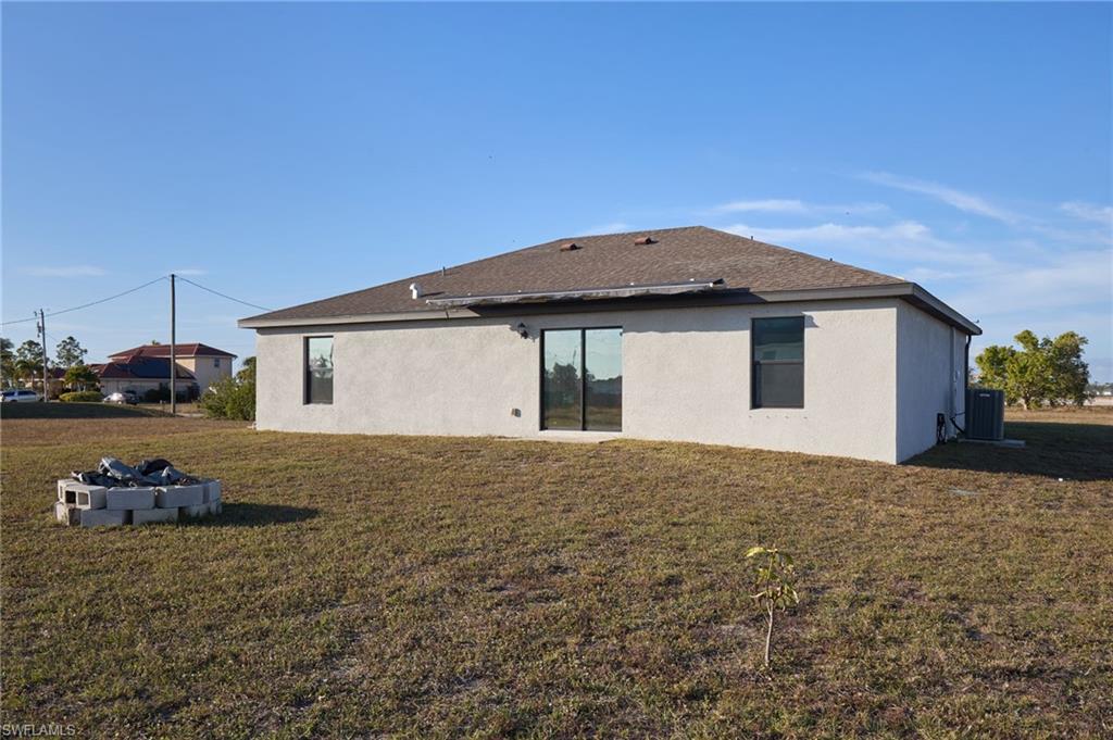 908 Nw 24th Ter Property Photo 17