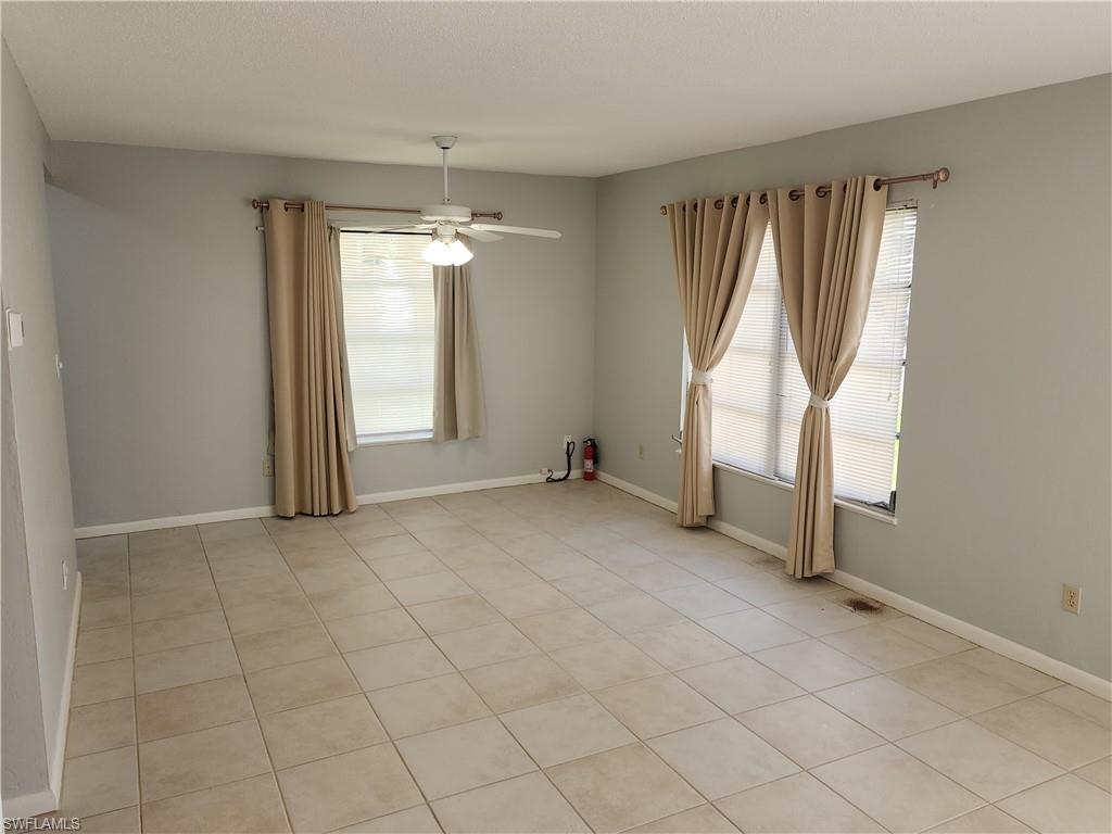 58 Hamlin Ct Property Photo 6