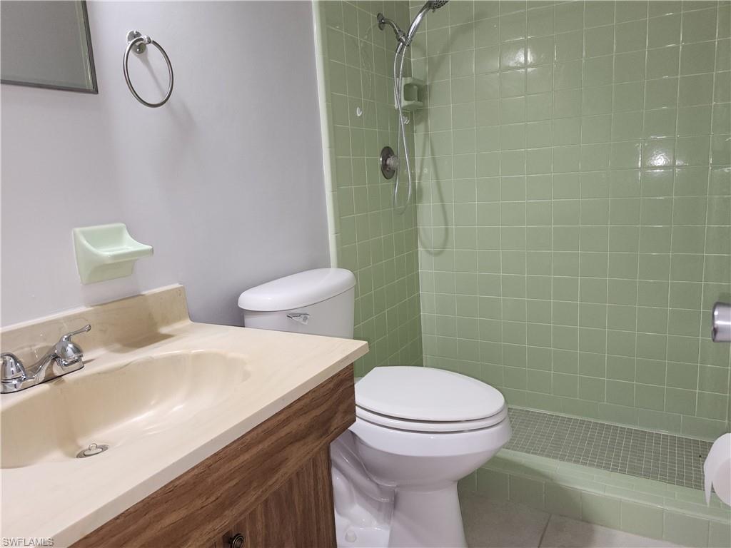58 Hamlin Ct Property Photo 9
