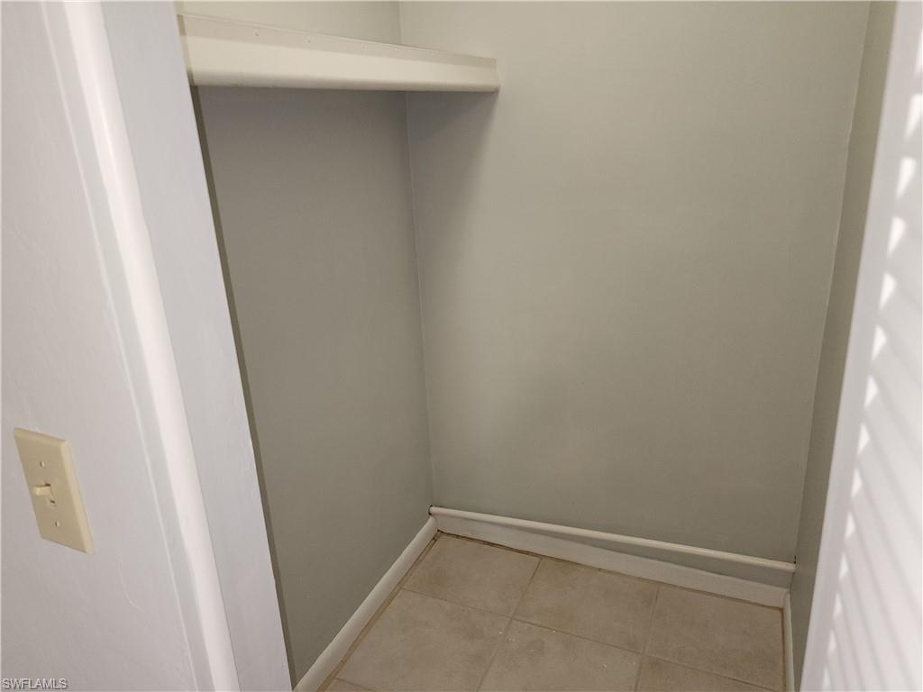 58 Hamlin Ct Property Photo 12