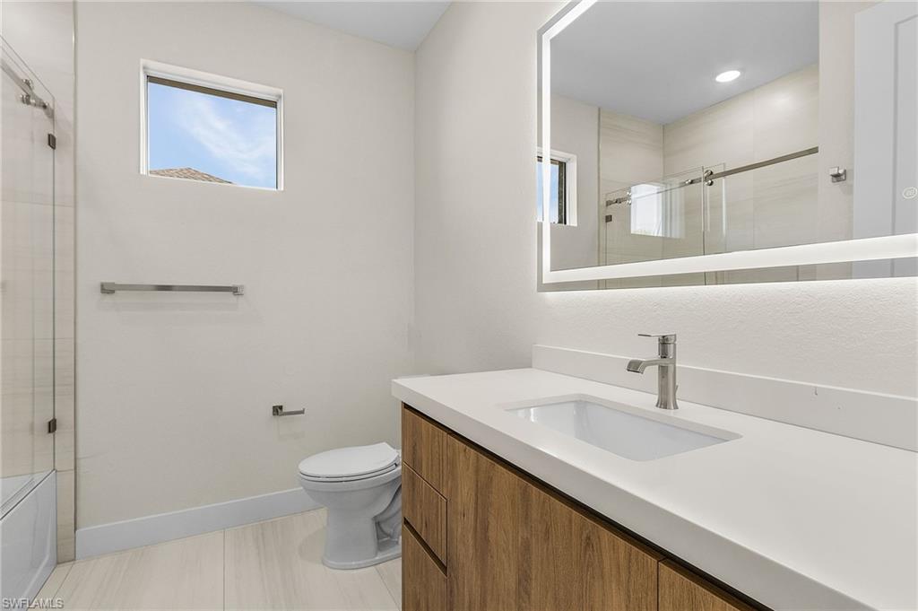 1235 Nw 36th Pl Property Photo 16