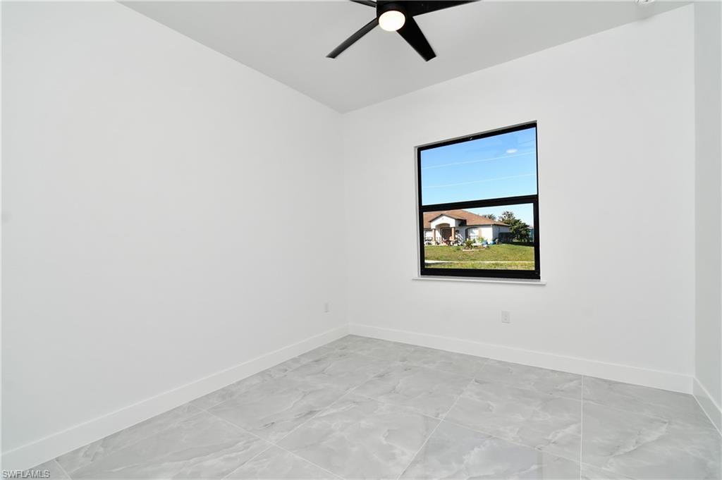 319 Lancelot Ave Property Photo 14