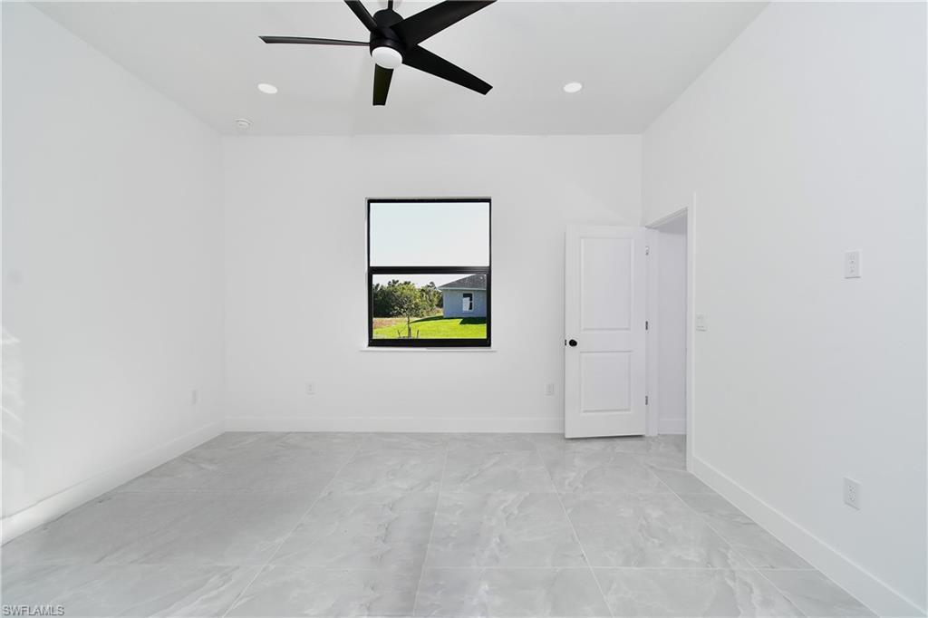 319 Lancelot Ave Property Photo 27