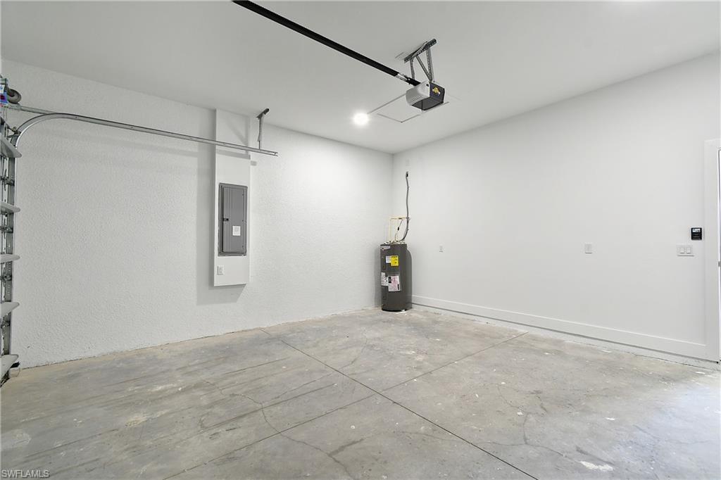 319 Lancelot Ave Property Photo 48