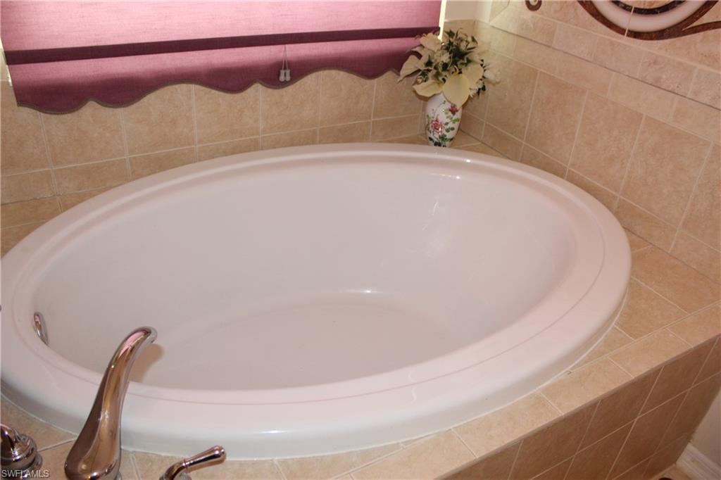 12506 Ivory Stone Loop Property Photo 13