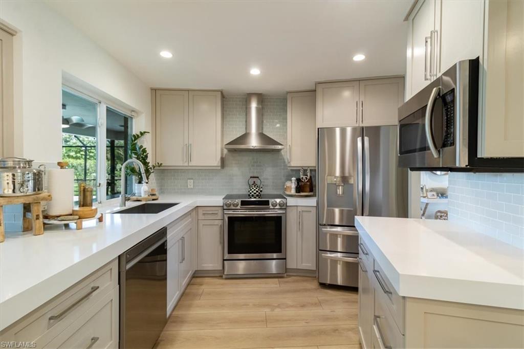 449 Forest Hills Blvd Property Photo 8