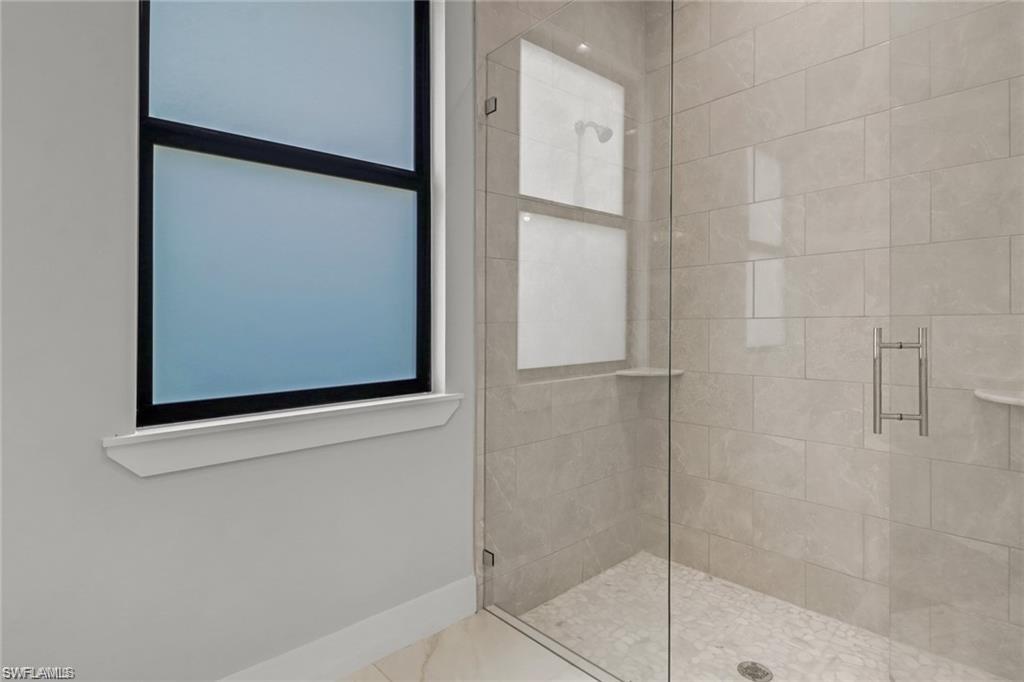 5653 Everglades Blvd N Property Photo 16