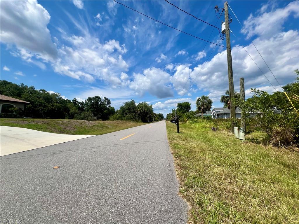 1260 Eppinger Dr Property Photo 3