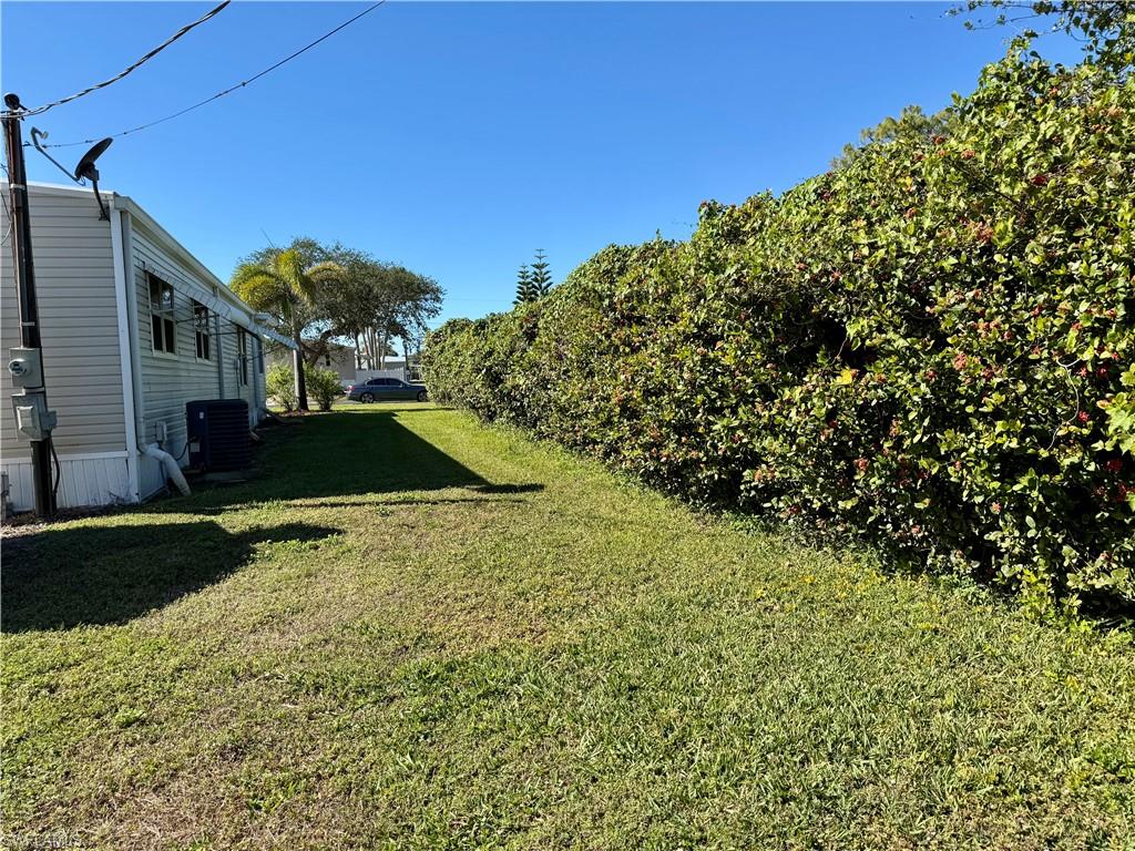 27487 Bourbonniere Dr Property Photo 30