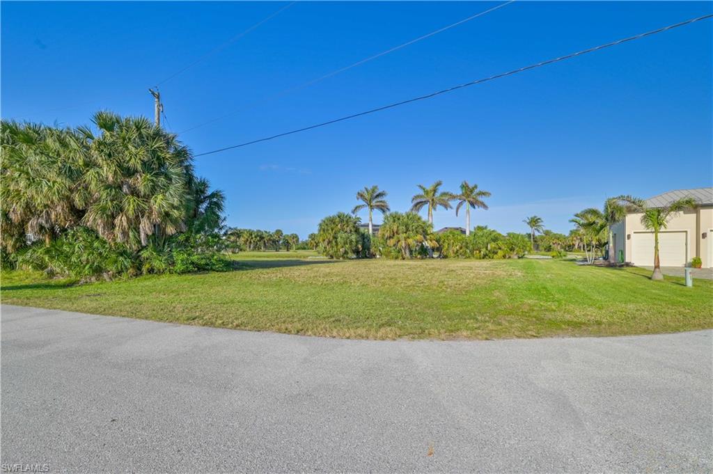 16219 Cayman Ln Property Photo 7