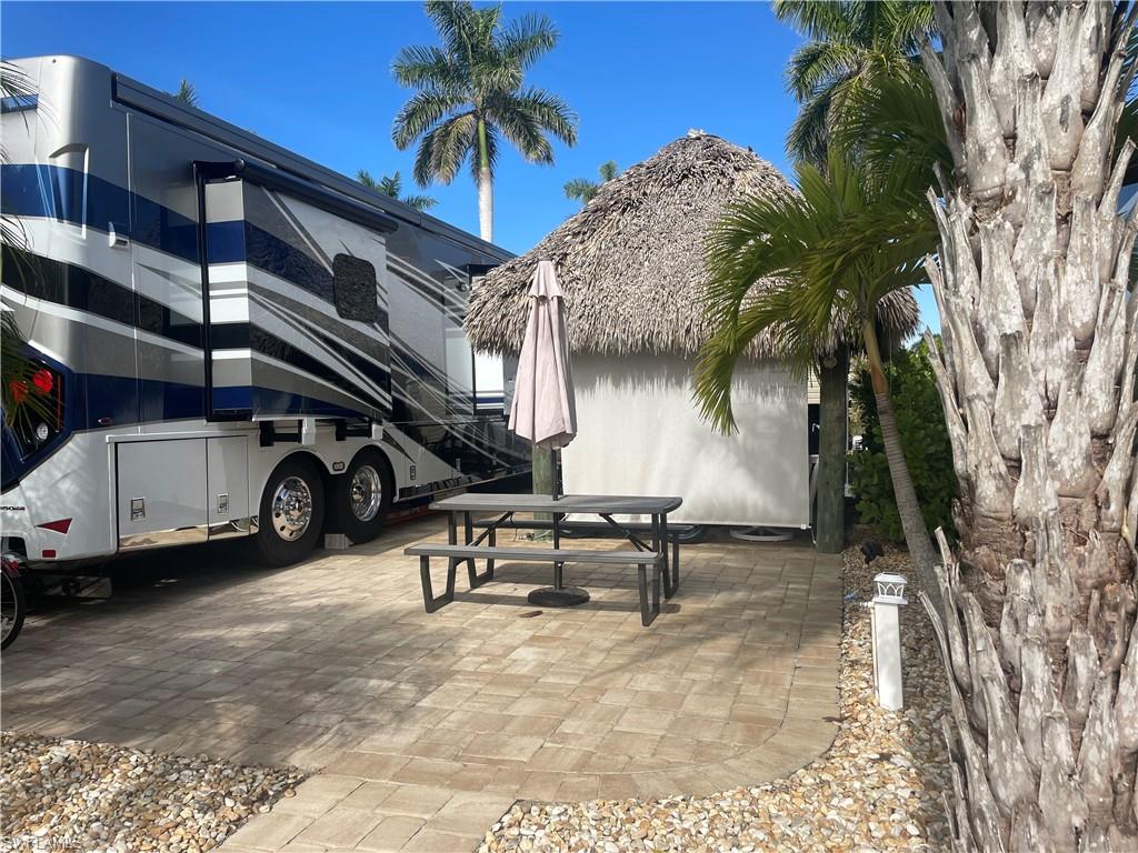 5272 Cypress Trail Resort Cir Property Photo 7