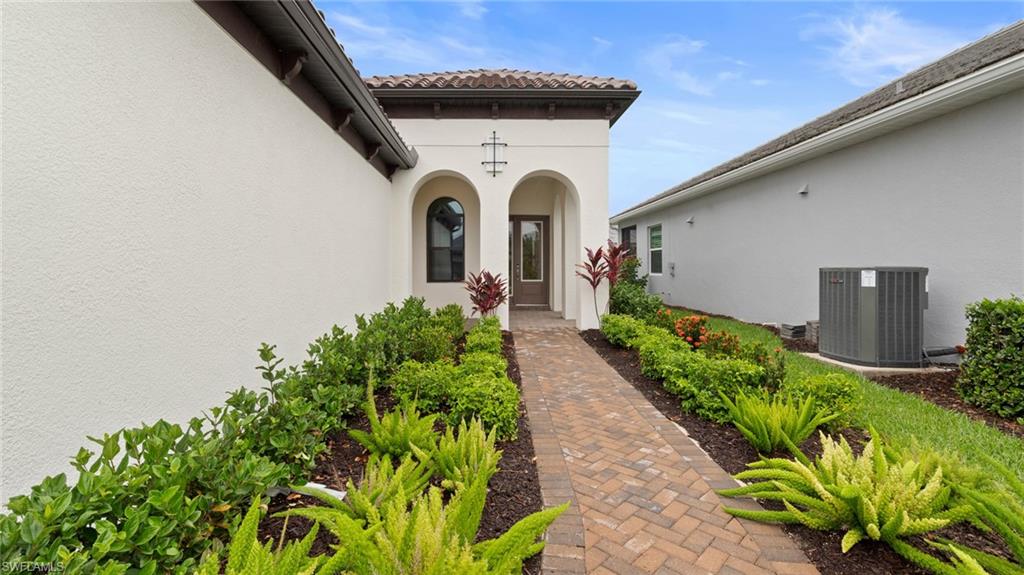 4075 Pegasus Way Property Photo 4
