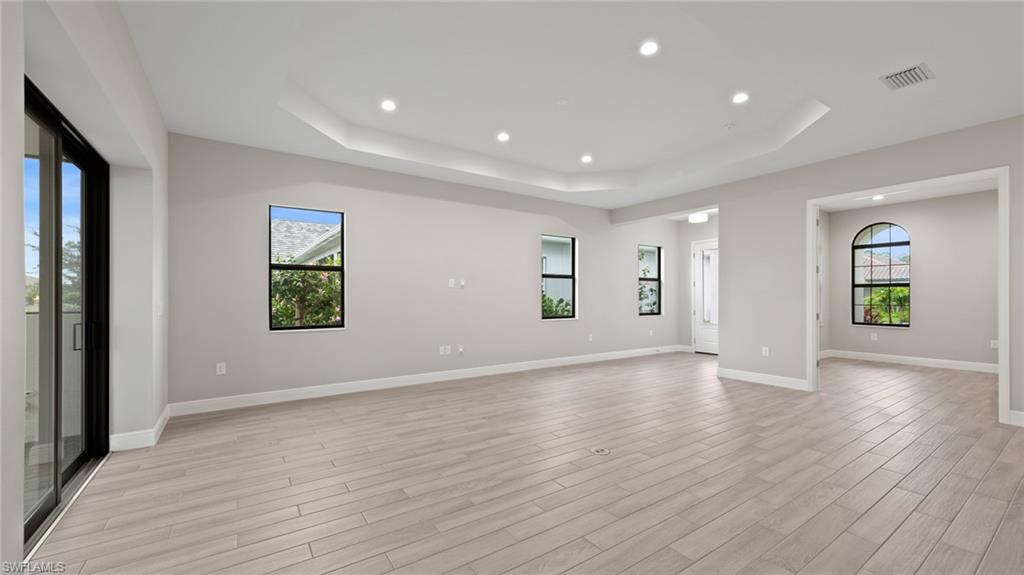 4075 Pegasus Way Property Photo 9