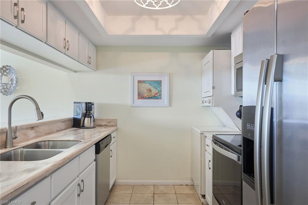 17080 Harbour Point Dr 211 Property Photo 9