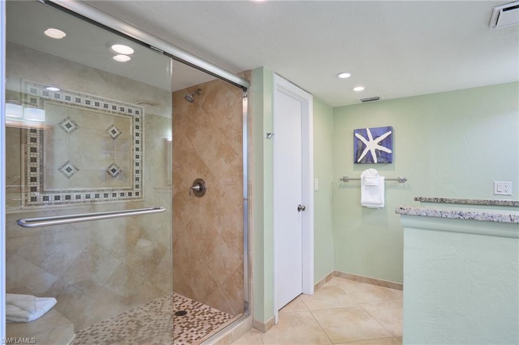17080 Harbour Point Dr 211 Property Photo 13