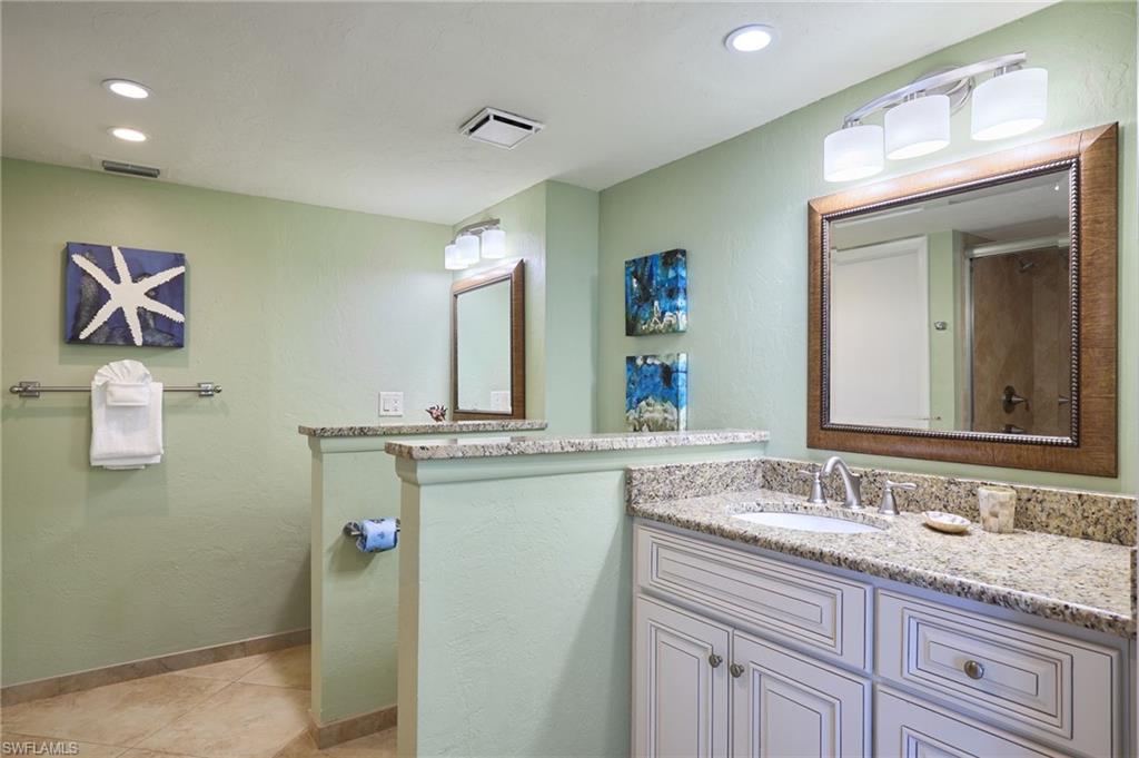 17080 Harbour Point Dr 211 Property Photo 14