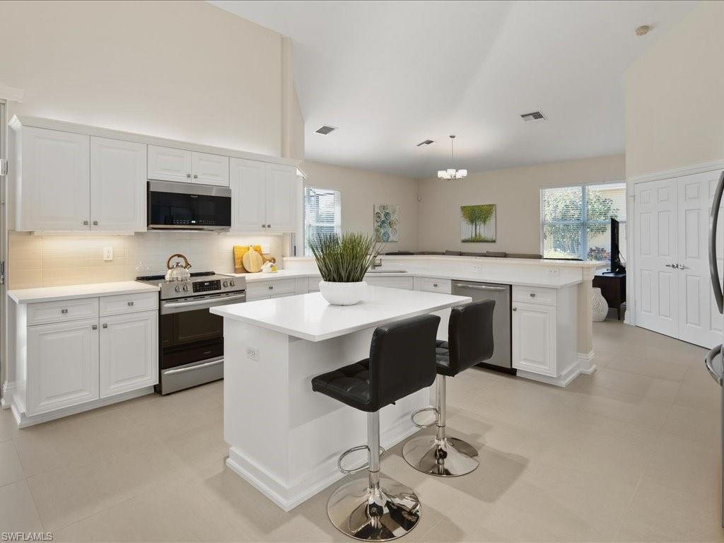 6354 Old Mahogany Ct Property Photo 4